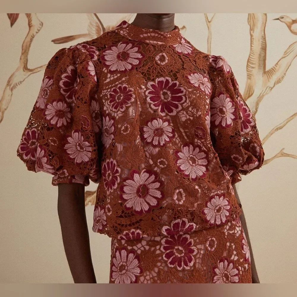 Farm Rio Gigi Tapestry Guipure Blouse NWT Size XL
